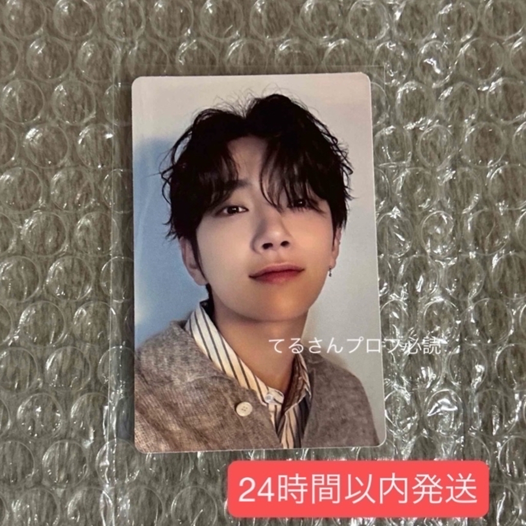 SEVENTEEN(セブンティーン)のSEVENTEEN UNIT PHOTOBOOK C ジョシュア トレカ エンタメ/ホビーのタレントグッズ(アイドルグッズ)の商品写真