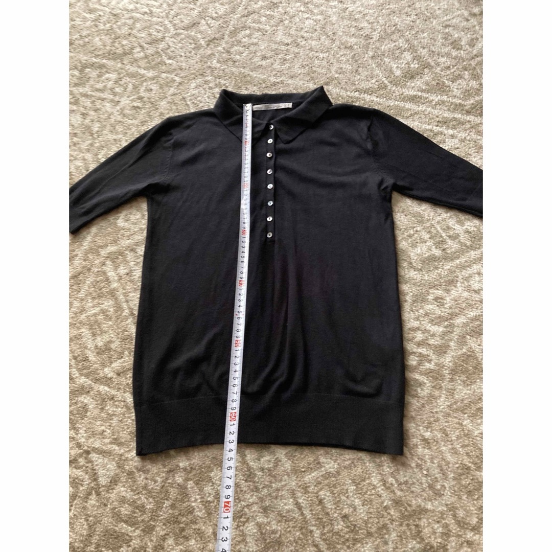 ZARA(ザラ)のZARA ブラックニットポロ レディースのトップス(ポロシャツ)の商品写真