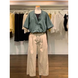 マーガレットハウエル(MARGARET HOWELL)のマーガレットハウエル⭐️MHL⭐️FINE COMPACT COTTONPOPLIN(カジュアルパンツ)