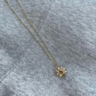 ジバンシィ(GIVENCHY)のGIVENCHY ジバンシィ フラワー 花 ネックレス(ネックレス)