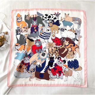 【新品】スカーフ　猫柄　総柄　バッグチャーム　ネコ　マルチカラー(バンダナ/スカーフ)