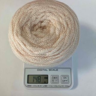 ふんわりリリヤン糸　マフラーに(生地/糸)