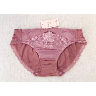 アモスタイル(AMO'S STYLE)のTriumph AMOSTYLE ショーツ Mサイズ ピンク(ショーツ)