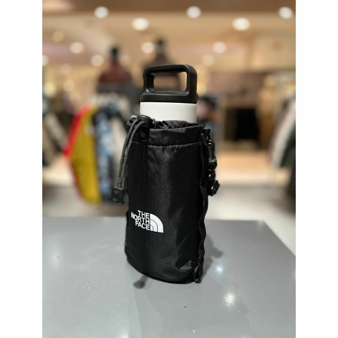 THE NORTH FACE(ザノースフェイス)のノースフェイス ペットボトルショルダーバッグ ペットボトルホルダー 韓国限定 レディースのファッション小物(その他)の商品写真