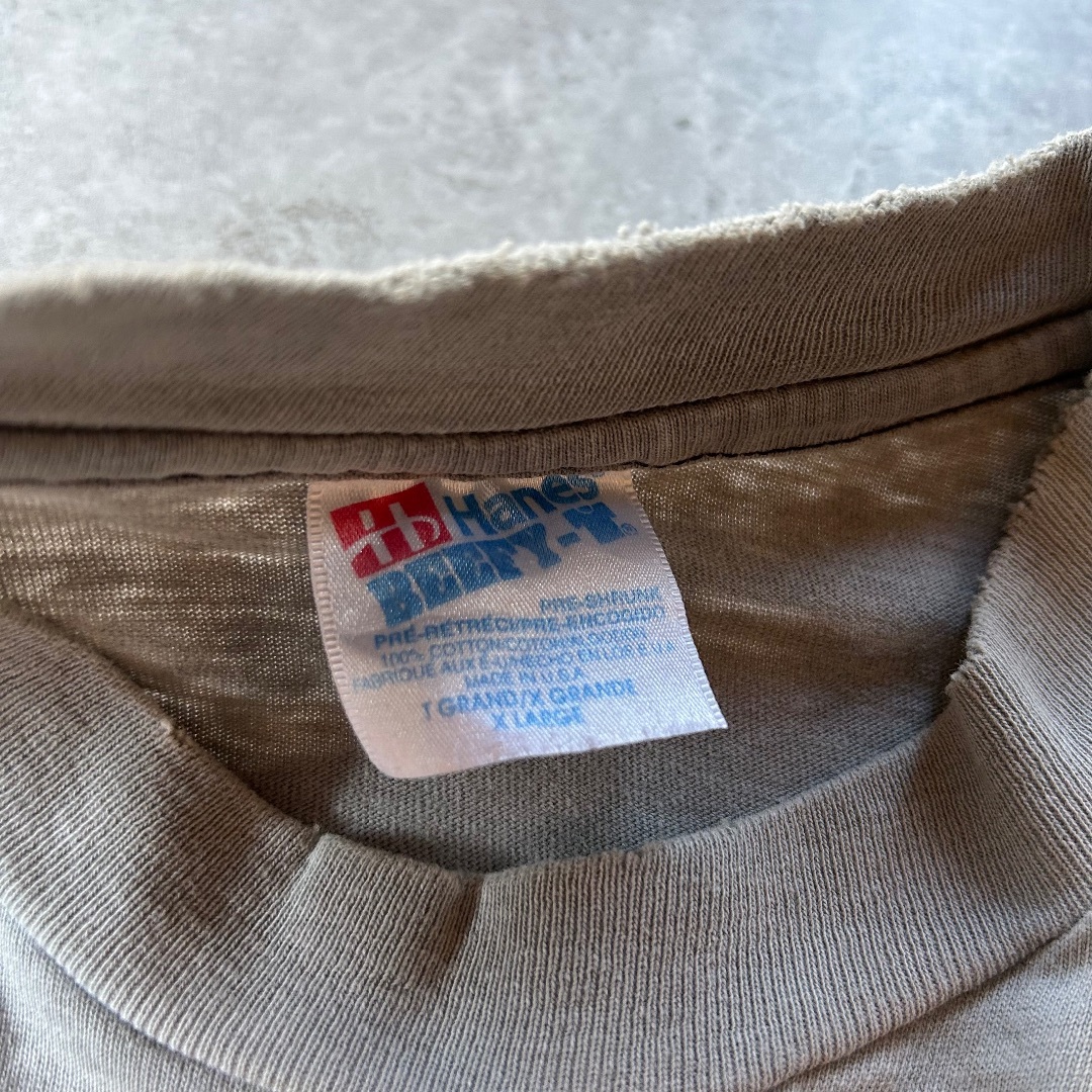 Hanes(ヘインズ)の90s Hanes レイトロール アートtシャツ USA製 墨黒 XL メンズのトップス(Tシャツ/カットソー(半袖/袖なし))の商品写真