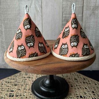 ● Handmade 三角鍋つかみ フクロウ ストウブ ル・クルーゼなどに ●(キッチン小物)
