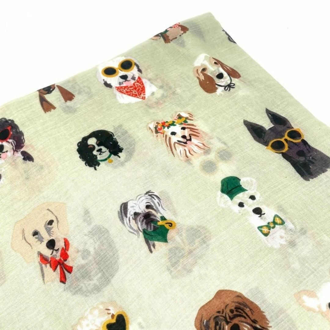 ストール　犬　グリーン　緑　わんちゃん　サングラス　 ショール　大判　冷房対策 レディースのファッション小物(ストール/パシュミナ)の商品写真