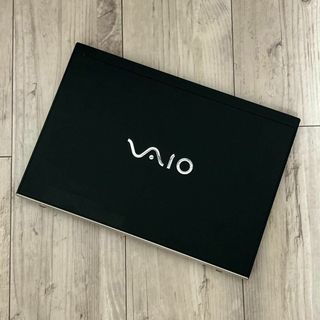 バイオ(VAIO)の【人気の国産PC❗】10世代i5 VAIO i3 8G SSD128G 14.0(ノートPC)