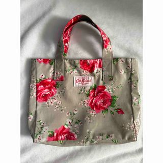 キャスキッドソン(Cath Kidston)のキャスキッドソン トートバッグ ローズ柄(トートバッグ)