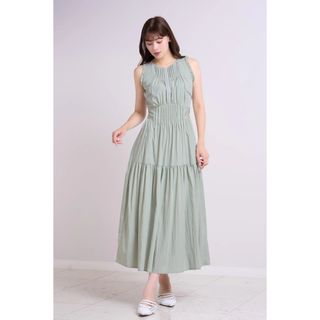 ハーリップトゥ(Her lip to)の即完売 Viera Pintuck Tiered Dress Herlipto(ロングワンピース/マキシワンピース)