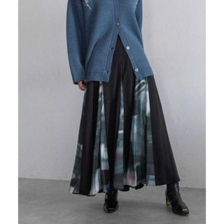 ハレ(HARE)の2024SS 完売品 HARE ハレ アートタックフレアスカート ブラック(ロングスカート)