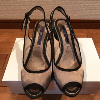 モードエジャコモ(Mode et Jacomo)の美品☆MEDAサンダル(サンダル)