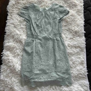 リリーブラウン(Lily Brown)の美品　Lily Brown  ひざ丈ワンピース(ひざ丈ワンピース)