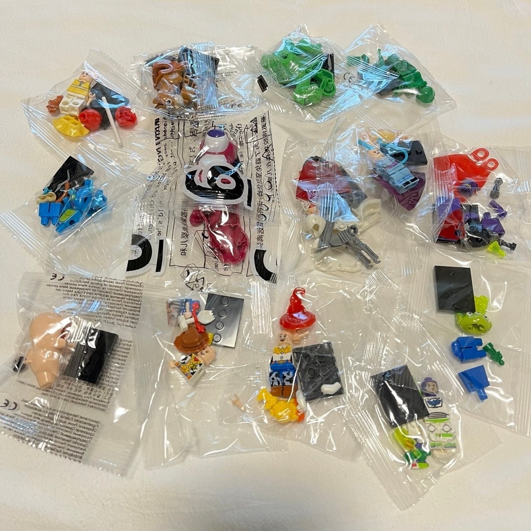 トイストーリー　LEGO互換　14体セット　ミニフィグ　値下げ中　知育玩具 キッズ/ベビー/マタニティのおもちゃ(知育玩具)の商品写真