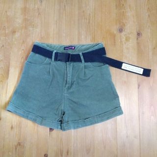 ラブトキシック(lovetoxic)のショートパンツ　ラブトキシック　160　ベルト付き！(パンツ/スパッツ)