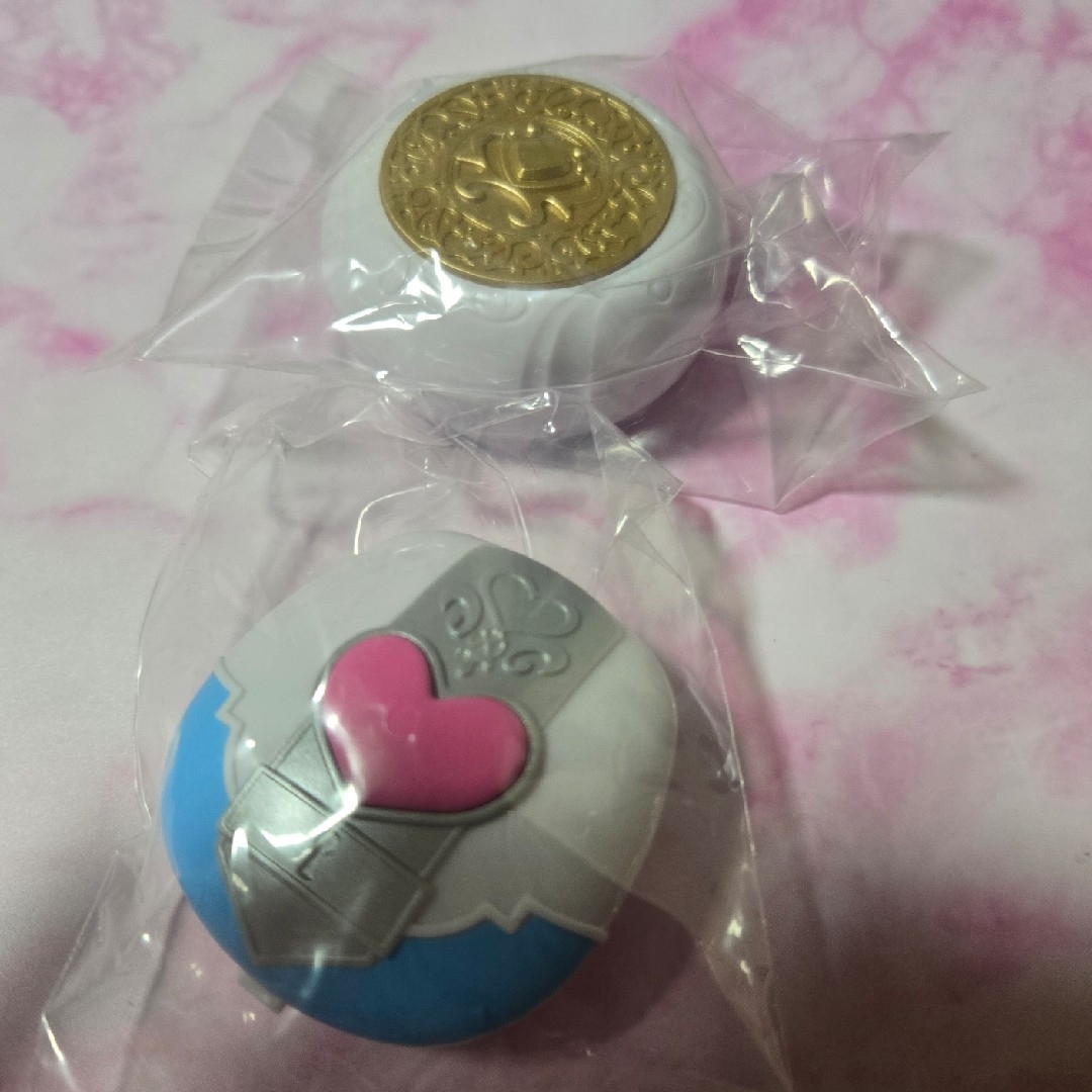 BANDAI(バンダイ)のプリキュア　コンパクトミラーコレクション3 エンタメ/ホビーのおもちゃ/ぬいぐるみ(キャラクターグッズ)の商品写真