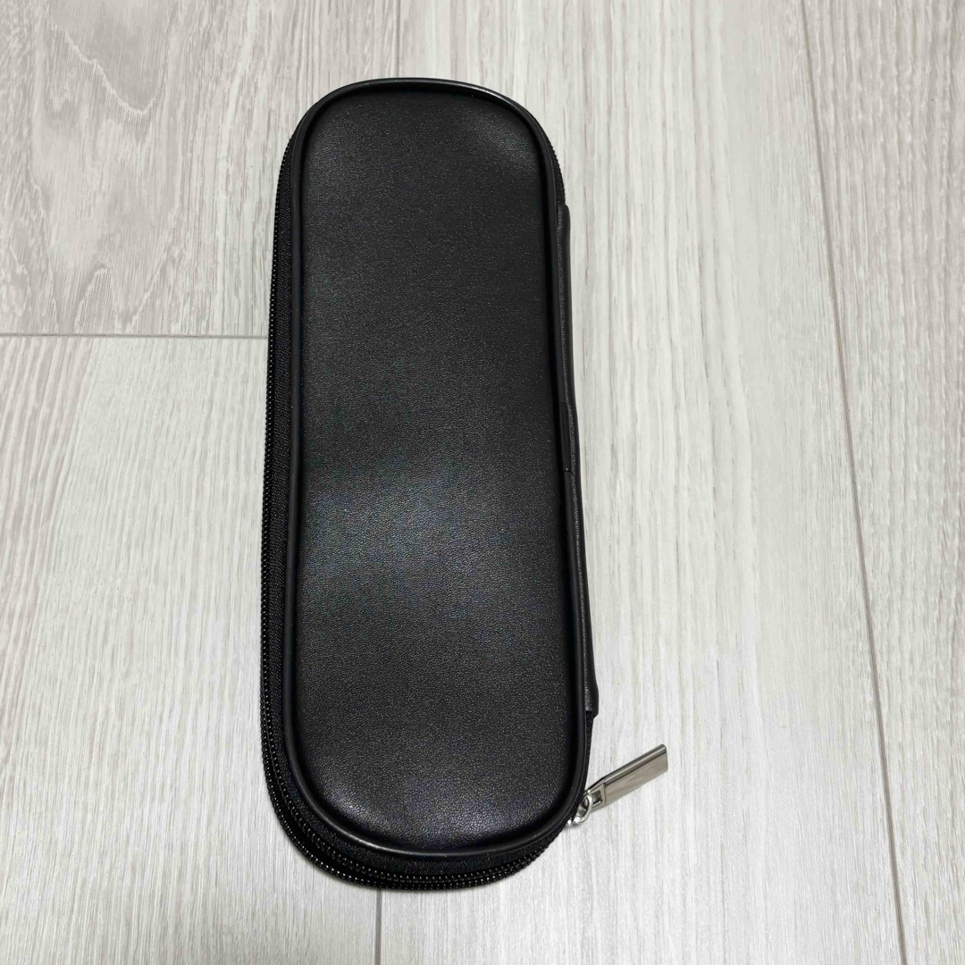 アンシブラシ　コスメもはいる2in1ブラシポーチ コスメ/美容のメイク道具/ケアグッズ(ブラシ・チップ)の商品写真