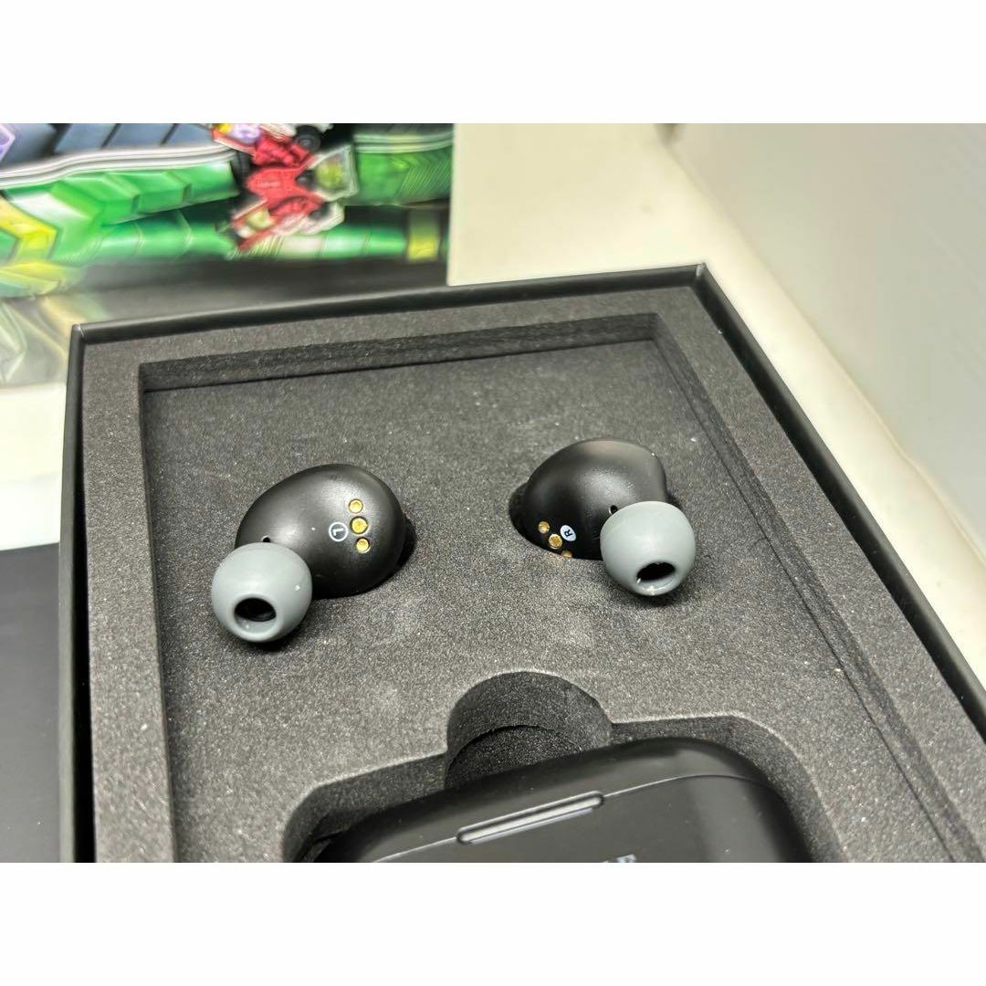 限定モデル✨AVIOT × 仮面ライダーW イヤホン 美品 スマホ/家電/カメラのオーディオ機器(ヘッドフォン/イヤフォン)の商品写真