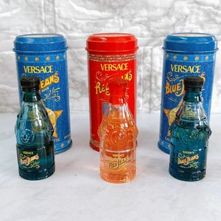 ヴェルサーチ(VERSACE)の３本おまとめ★ヴェルサーチ ブルージーンズ レッドジーンズ 香水 7.5ml(アロマポット/アロマランプ/芳香器)