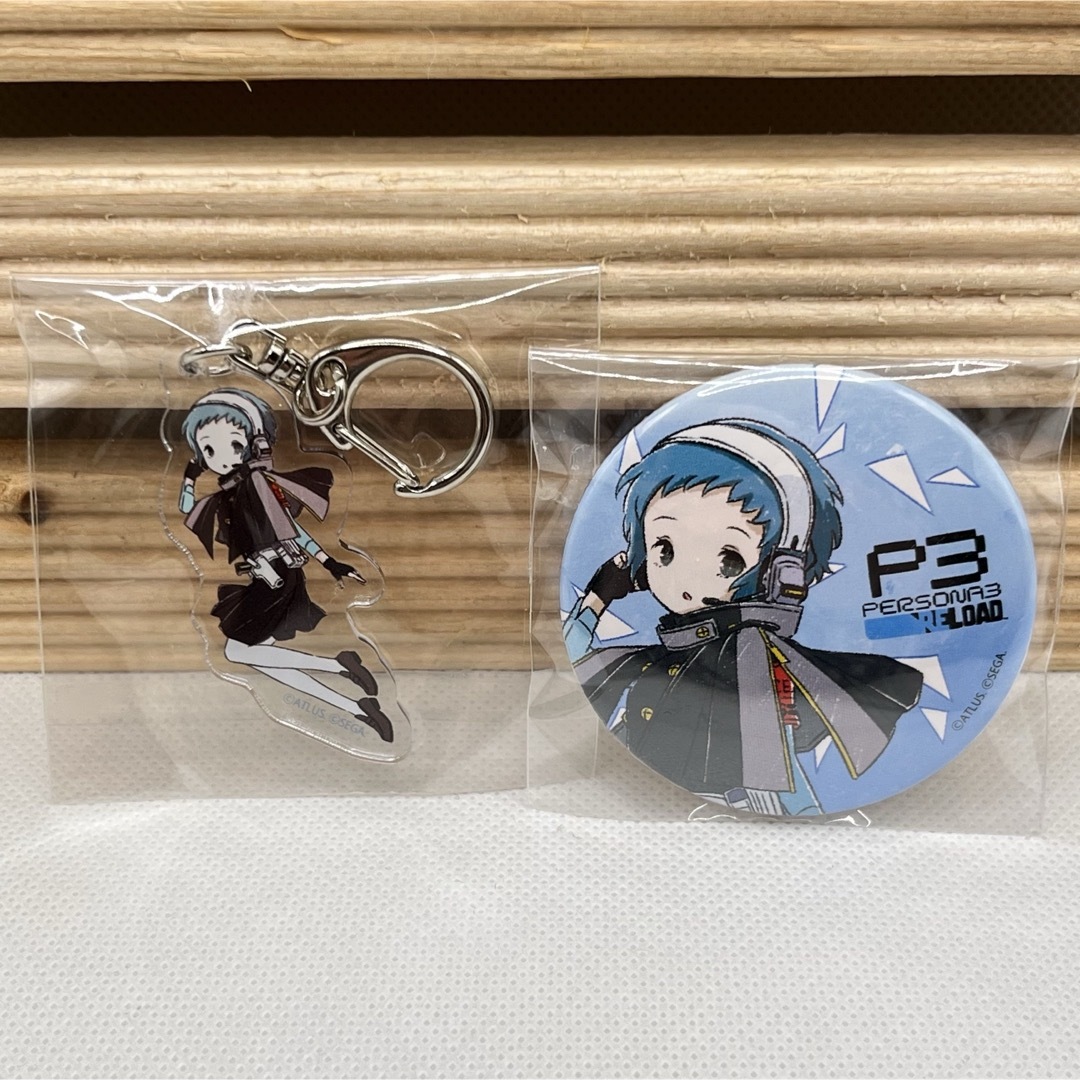 ペルソナ　グラフアート 缶バッジ アクリルキーホルダー　山岸風花 2点セット エンタメ/ホビーのおもちゃ/ぬいぐるみ(キャラクターグッズ)の商品写真