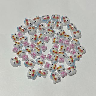 ハローキティ　ネイルパーツ　40個(ネイル用品)