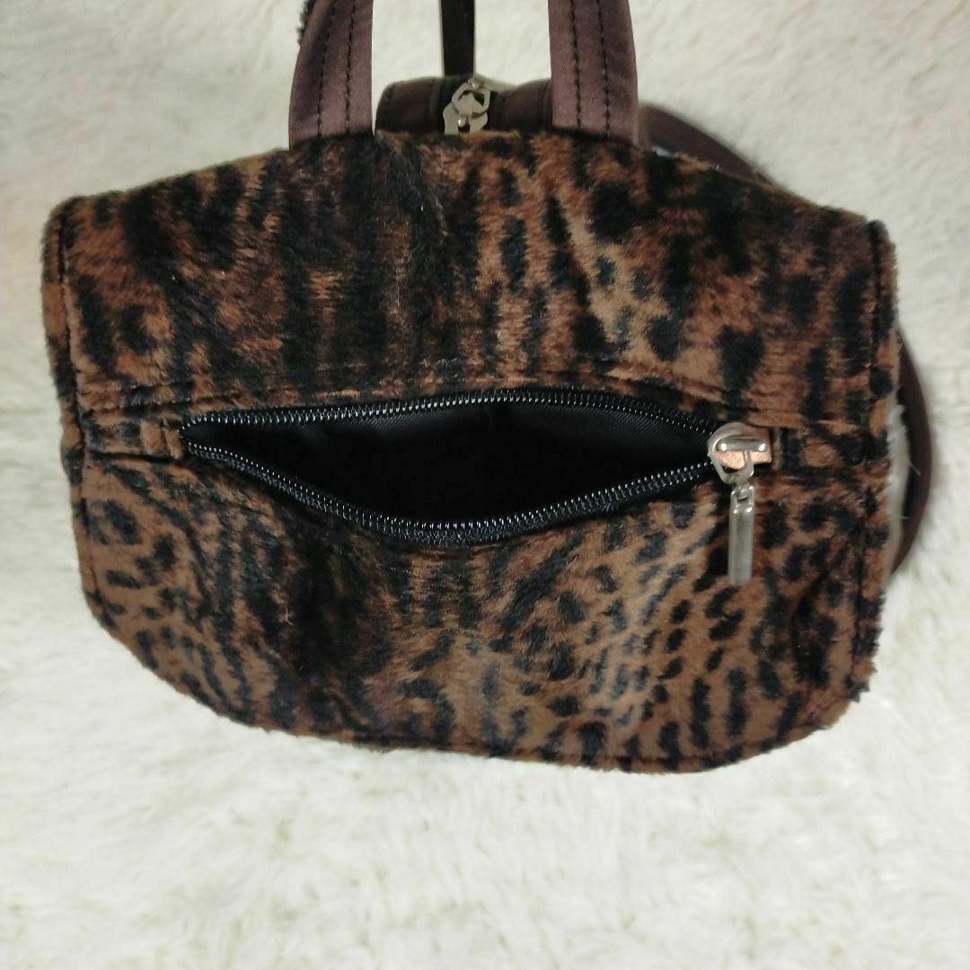 【ヒョウ柄】リュックバッグ　バッグ　✨美品✨ レディースのバッグ(リュック/バックパック)の商品写真