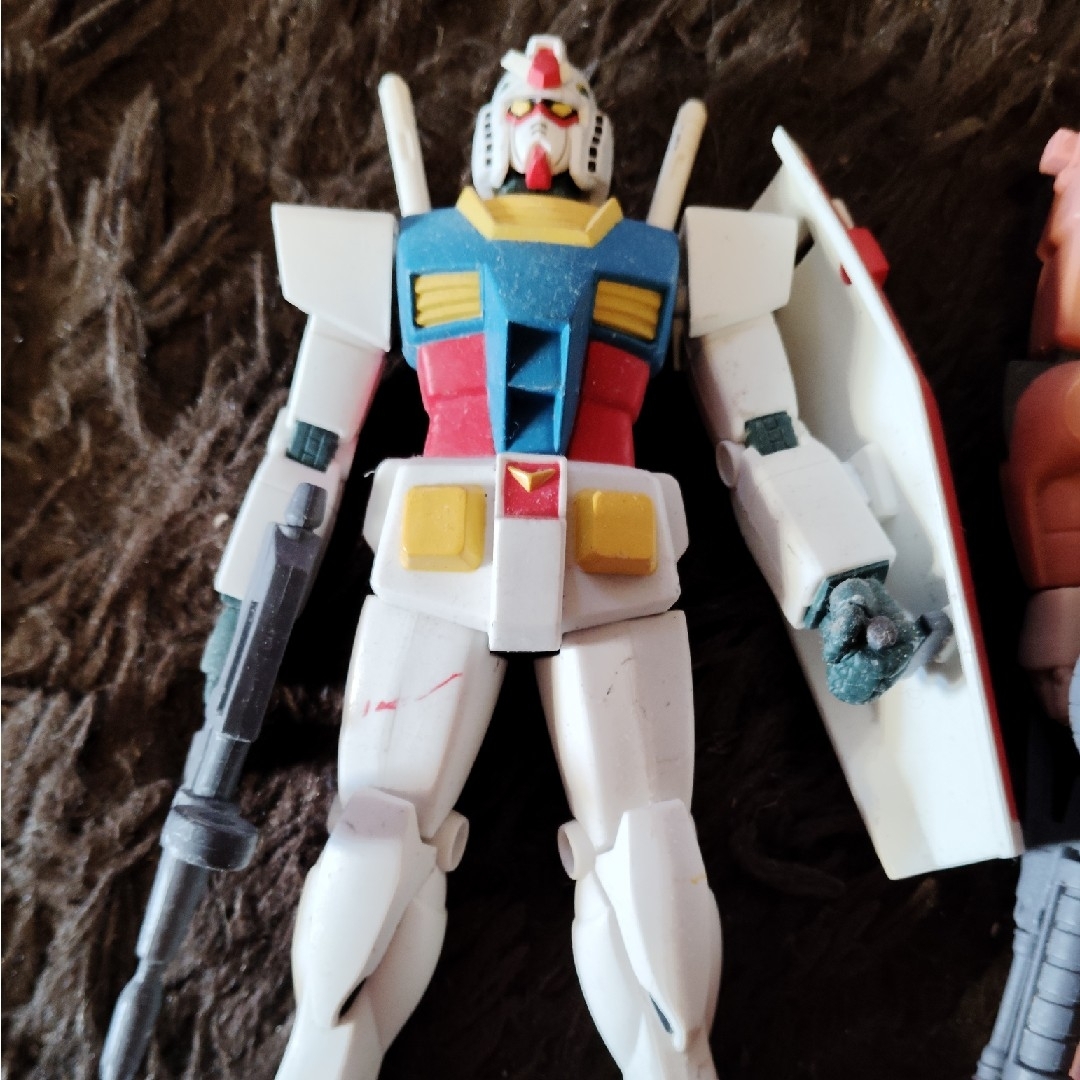 Gundam Collection（BANDAI）(ガンダムコレクション)のハイグレードのレアガンダム2体　格安　1/100 MGシリーズ 18センチ　定価 エンタメ/ホビーのおもちゃ/ぬいぐるみ(模型/プラモデル)の商品写真
