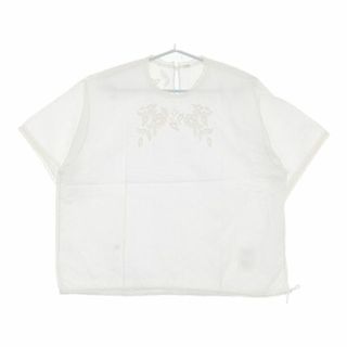 フォーティーファイブアールピーエム(45rpm)の45R/45rpm インドカディの刺繍deTシャツ 定価37400円 ブラウス シャツ オフホワイト レディース フォーティーファイブアールピーエム【中古】5-0709S∞(シャツ/ブラウス(半袖/袖なし))