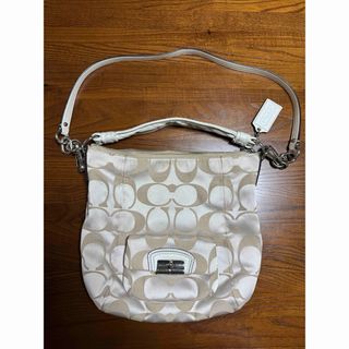 コーチ(COACH)のCOACH コーチ　ショルダーバッグ　肩掛け　シグネチャーキャンバス(ショルダーバッグ)