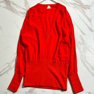 エルメス(HERMES)の極美品 カシミア100%◎HERMES Vネック長袖ニット レッド 40サイズ(ニット/セーター)