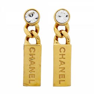 シャネル(CHANEL)の【5jgb0117】シャネル ピアス シャネルロゴ プレート GPメッキ ラインストーン ゴールド【中古】レディース(ピアス)