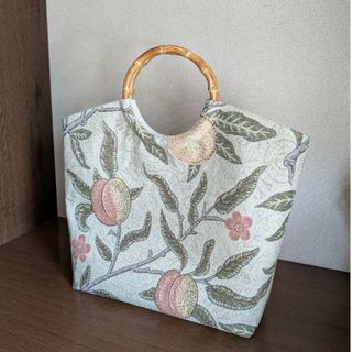 ハンドメイド　バンブー持ち手　バッグ　ウィリアムモリス　フルーツ(バッグ)