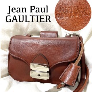 ジャンポールゴルチェ(Jean Paul GAULTIER)の希少【Jean Paul GAULTIER】本革　ミニショルダーバッグ　鍵付き(ショルダーバッグ)