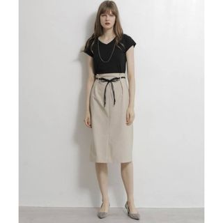 TONAL - 美品☆トーナル ベルト付ハイウェストタイトスカート ベージュ 36 TONAL