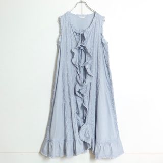 ピンクハウス(PINK HOUSE)の【美品】ピンクハウス★たっぷりフリル♪ロングベスト はおりもの 綿ローン 薄いブルー系 前開き 無地 z14396(ベスト/ジレ)