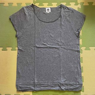 QSN 半袖　Tシャツ グレー　L(Tシャツ(半袖/袖なし))