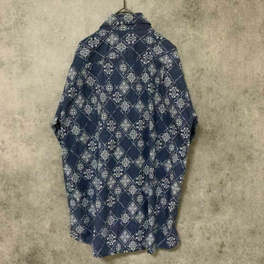 90s vintage 柄シャツ　半袖　メンズ　S 古着　個性派　総柄　A1 メンズのトップス(Tシャツ/カットソー(半袖/袖なし))の商品写真