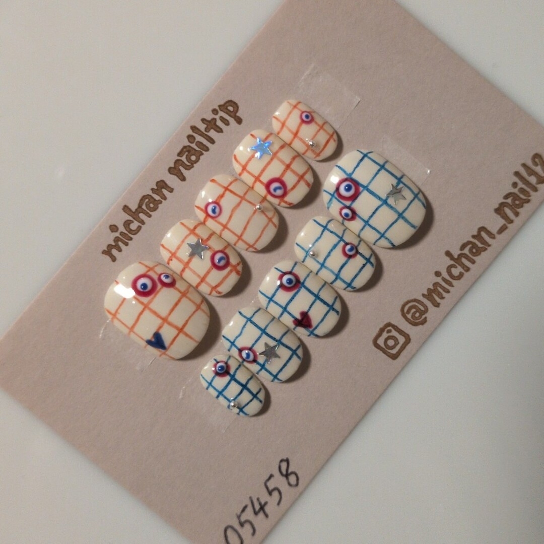 ネイルチップ☆ベリーショート万博ミャクミャク風チェック柄#270 ハンドメイドのアクセサリー(ネイルチップ)の商品写真