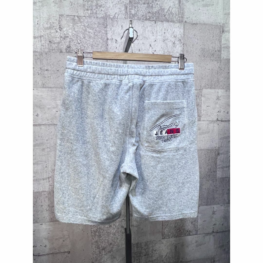 TOMMY JEANS(トミージーンズ)の美品 トミージーンズ ロゴ パイル ショーツ M メンズ TOMMY JEANS トミーヒルフィガー HILFIGER メンズのパンツ(ショートパンツ)の商品写真