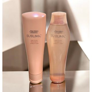 シセイドウ(SHISEIDO (資生堂))のエアリーフロー シャンプーa 250mL トリートメントa 250g(シャンプー/コンディショナーセット)