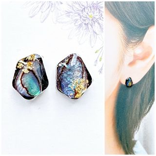 染色シェルグレイペンタゴン10mm鉱石ピアス/イヤリング