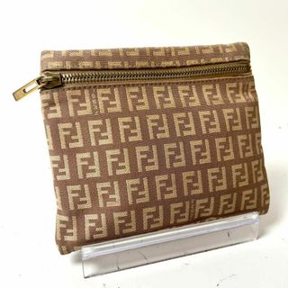 フェンディ(FENDI)のフェンディ　ズッカ　キャンバス　セカンド　クラッチバッグ　ブラウン(クラッチバッグ)
