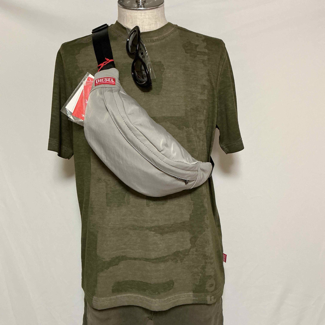 DIESEL(ディーゼル)の洗練されたデザイン　DIESEL　Rave Beltbag X X09372 メンズのバッグ(ボディーバッグ)の商品写真