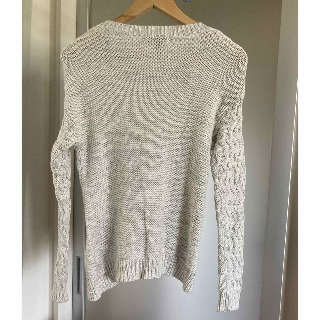 GAP Kids(ギャップキッズ)のGAP kids グレー　ラメ　セーター　ニット　140cm 150cm  キッズ/ベビー/マタニティのキッズ服女の子用(90cm~)(ニット)の商品写真
