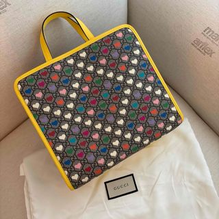 グッチ(GUCCI)の【レア】GUCCI マルチカラー ハート柄 トートバッグ【仲里依紗 使用】(ハンドバッグ)