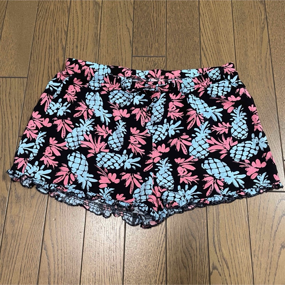 ショートパンツ、レディース、パイナップル レディースのパンツ(ショートパンツ)の商品写真