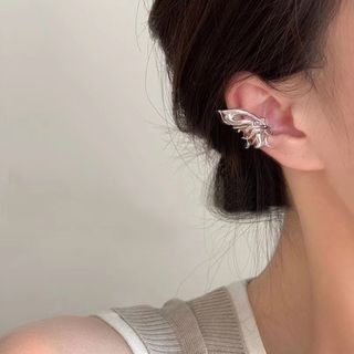 イヤーカフ 蝶 バタフライ 両耳用 ファッション プレゼント イベント 結婚式(ピアス)