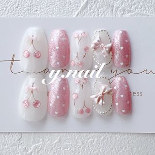 ネイルチップ　さくらんぼ(つけ爪/ネイルチップ)