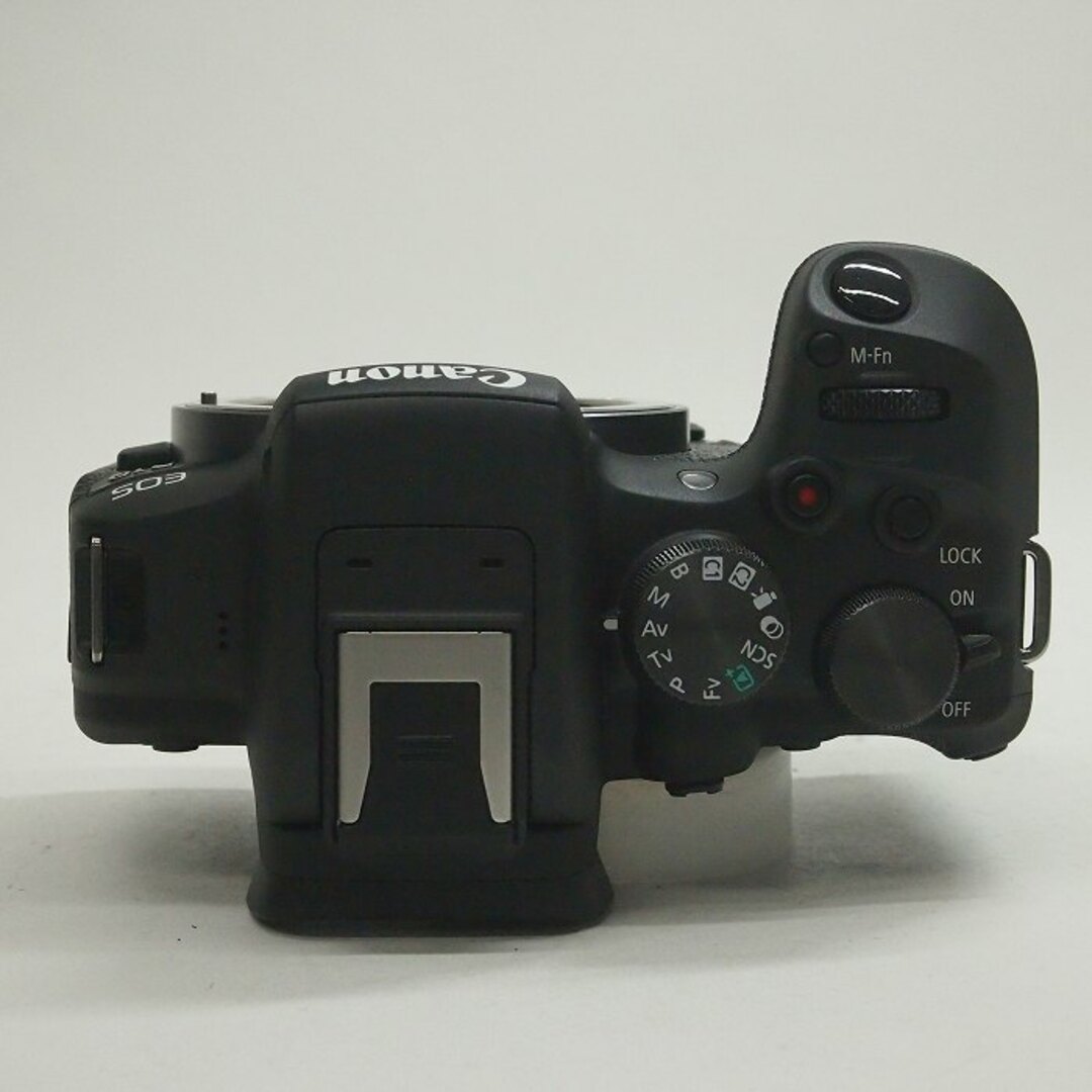 Canon(キヤノン)の【中古】(キヤノン) Canon EOS R10 ボデイ スマホ/家電/カメラのカメラ(コンパクトデジタルカメラ)の商品写真