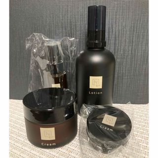 エヌオーガニック(N organic)のNオーガニックVie  化粧水　クリーム　サンプル付き(化粧水/ローション)